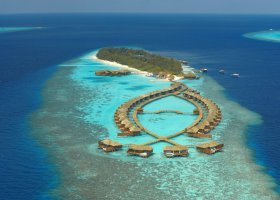 maledivy-hotel-lily-beach-resort-062_ext_w_1.jpg