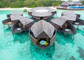 maledivy-hotel-lily-beach-resort-315_ext_w_1.jpg