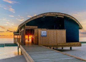 maledivy-hotel-lti-maafushivaru-maldives-008_ext_w_1.jpg