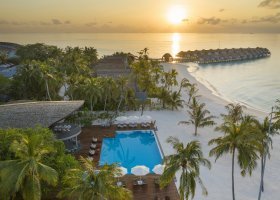 maledivy-hotel-lti-maafushivaru-maldives-032_ext_w_1.jpg