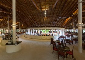 maledivy-hotel-meeru-island-resort-200_ext_w_2.jpg