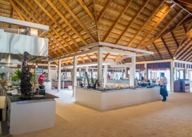 maledivy-hotel-meeru-maldives-291_ext_w_2.jpg