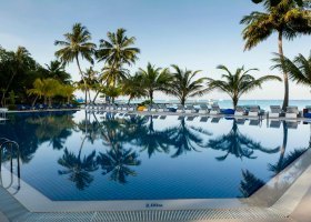 maledivy-hotel-meeru-maldives-310_ext_w_2.jpg