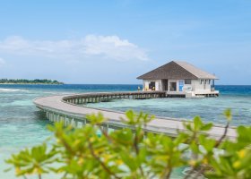 maledivy-hotel-movenpick-resort-kuredhivaru-144_ext_w_1.jpg