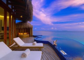 maledivy-hotel-oblu-sangeli-166_ext_w_1.jpg