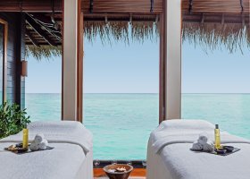 maledivy-hotel-one-only-reethi-rah-148_ext_w_1.jpg