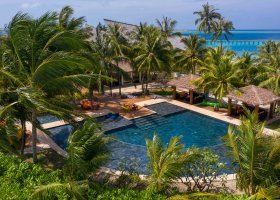 maledivy-hotel-ozen-reserve-bolifushi-158_ext_w_1.jpg