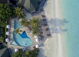 maledivy-hotel-paradise-island-resort-148_ext_w_2.jpg
