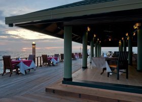 maledivy-hotel-paradise-island-resort-207_ext_w_2.jpg