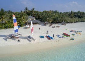 maledivy-hotel-paradise-island-resort-215_ext_w_2.jpg
