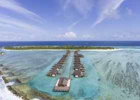 maledivy-hotel-paradise-island-resort-225_ext_w_2.jpg