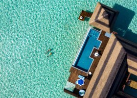 maledivy-hotel-pullman-maldives-maamutaa-030_ext_w_1.jpg