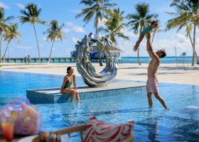 maledivy-hotel-pullman-maldives-maamutaa-125_ext_w_1.jpg