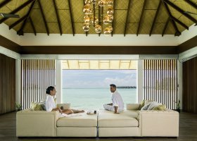 maledivy-hotel-pullman-maldives-maamutaa-247_ext_w_1.jpg