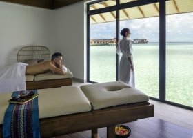 maledivy-hotel-pullman-maldives-maamutaa-250_ext_w_1.jpg