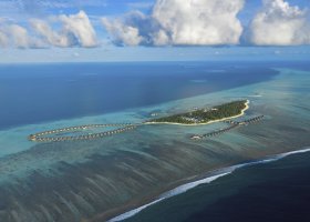 maledivy-hotel-pullman-maldives-maamutaa-264_ext_w_1.jpg