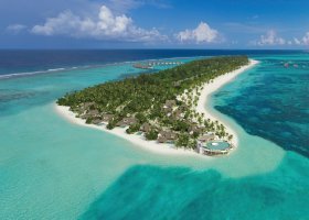 maledivy-hotel-six-senses-kanuhura-405_ext_w_1.jpg