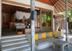 maledivy-hotel-six-senses-laamu-122_ext_w_1.jpg
