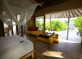 maledivy-hotel-six-senses-laamu-126_ext_w_1.jpg