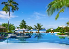 maledivy-hotel-six-senses-laamu-184_ext_w_1.jpg
