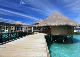 maledivy-hotel-six-senses-laamu-386_ext_w_1.jpg