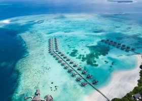 maledivy-hotel-six-senses-laamu-452_ext_w_1.jpg