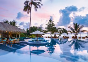 maledivy-hotel-six-senses-laamu-460_ext_w_1.jpg