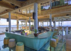maledivy-hotel-six-senses-laamu-468_ext_w_1.jpeg