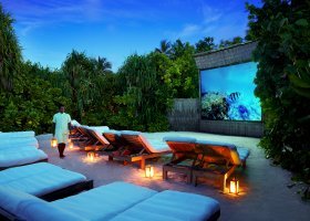 maledivy-hotel-six-senses-laamu-481_ext_w_1.jpg