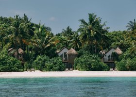 maledivy-hotel-soneva-fushi-spa-463_ext_w_1.jpg