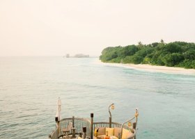 maledivy-hotel-soneva-fushi-spa-496_ext_w_1.jpg