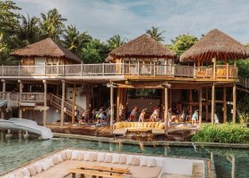 maledivy-hotel-soneva-fushi-spa-507_ext_w_1.jpg