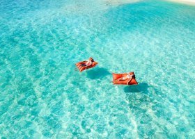 maledivy-hotel-summer-island-056_ext_w_2.jpg