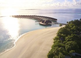 maledivy-hotel-sun-siyam-iru-fushi-346_ext_w_1.jpg