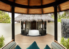 maledivy-hotel-sun-siyam-iru-fushi-373_ext_w_1.jpg