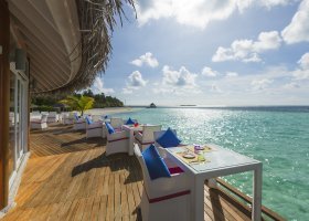 maledivy-hotel-sun-siyam-vilu-reef-224_ext_w_1.jpg