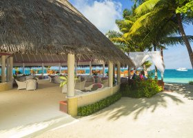 maledivy-hotel-sun-siyam-vilu-reef-251_ext_w_1.jpg