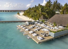 maledivy-hotel-sun-siyam-vilu-reef-264_ext_w_1.jpg