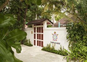 maledivy-hotel-sun-siyam-vilu-reef-376_ext_w_1.jpg