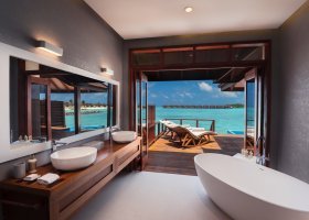 maledivy-hotel-varu-by-atmosphere-008_ext_w_1.jpg