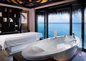 maledivy-hotel-velaa-private-island-072_ext_w_1.jpg