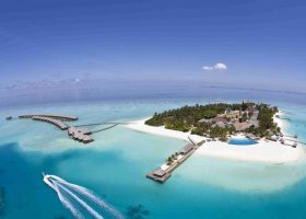 maledivy-hotel-velassaru-maldives-167_ext_w_1.jpg