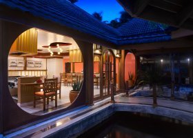 maledivy-hotel-villa-nautica-paradise-island-285_ext_w_2.jpg