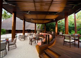 maledivy-hotel-w-maldives-367_ext_w_1.jpg