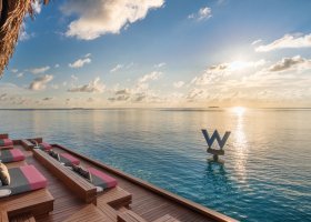 maledivy-hotel-w-maldives-372_ext_w_1.jpg