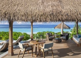 maledivy-hotel-waldorf-astoria-maldives-ithaafushi-105_ext_w_1.jpg