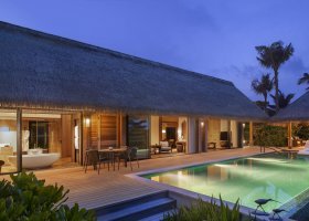 maledivy-hotel-waldorf-astoria-maldives-ithaafushi-106_ext_w_1.jpg