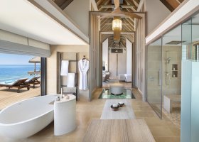 maledivy-hotel-waldorf-astoria-maldives-ithaafushi-112_ext_w_1.jpg